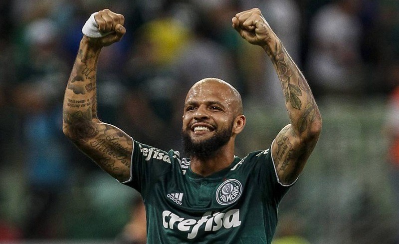 Felipe Melo dona más de 6 toneladas de alimentos por la COVID-19