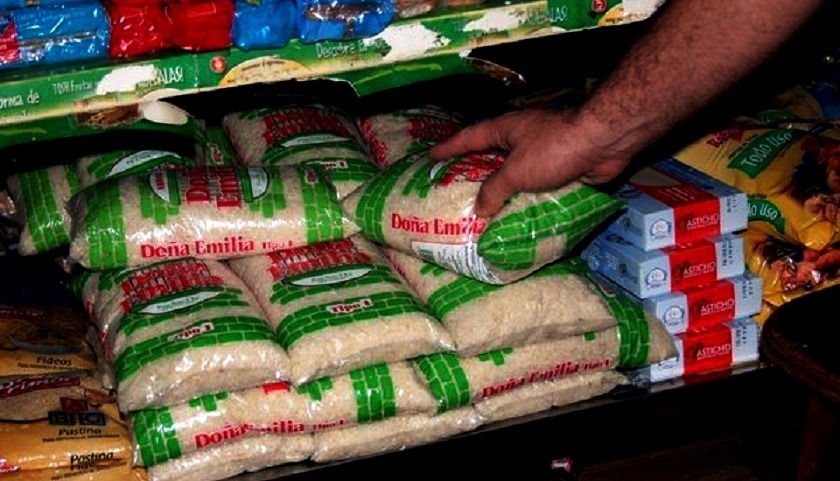 ¡No es mentira! La escandalosa subida de precios del arroz y el huevo en Colombia