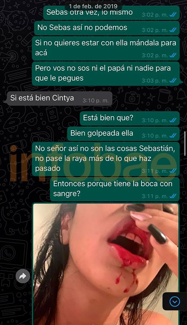 CHATS DE SEBASTIÁN VILLA Y DANIELA CORTÉS