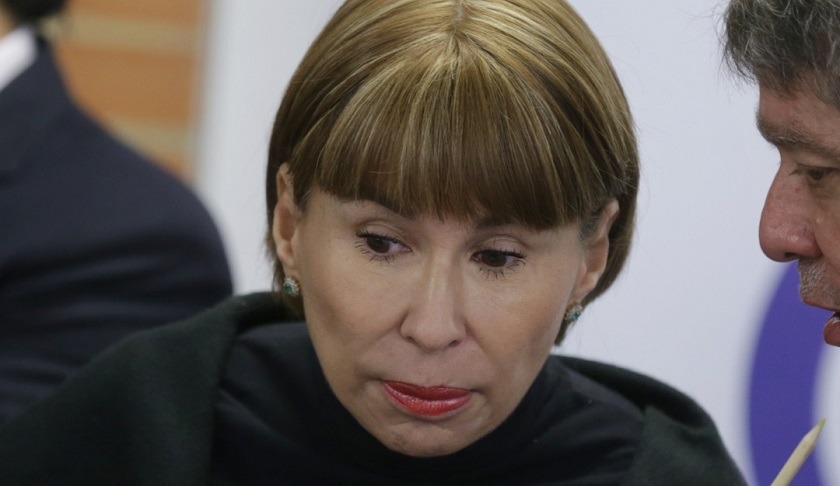 Ministra colombiana dice que está vieja y por eso no puede viajar a las regiones durante la cuarentena