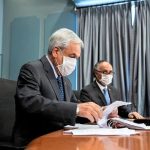 Chile anuncia un seguro de vida gratuito para los trabajadores de la salud