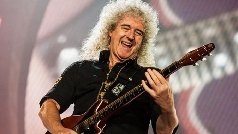 Un paro cardíaco y una caída: las terroríficas semanas de mayo que lleva Brian May