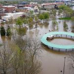 Más de 10.000 evacuados en Michigan tras las inundaciones causadas por las lluvias