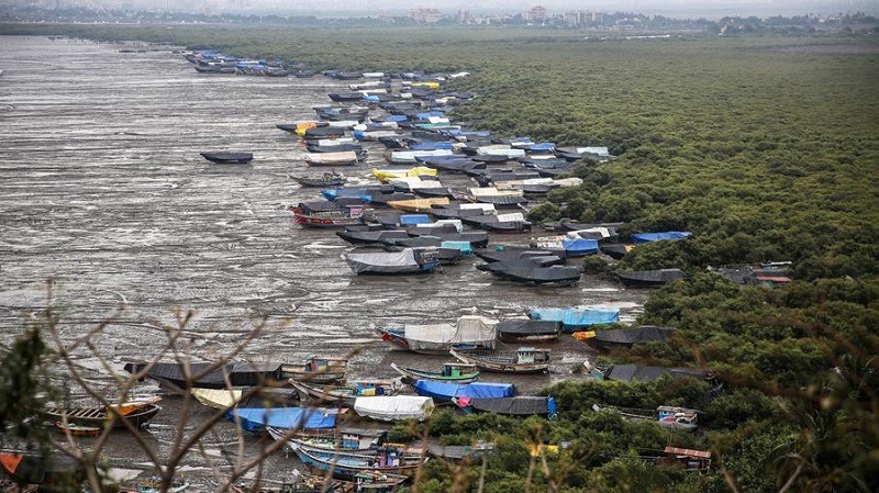Miles de evacuados ante llegada del ciclón Nisarga en India en plena pandemia