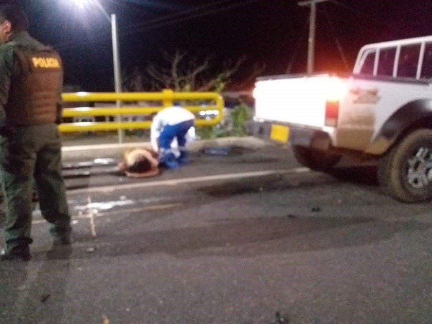 ¡5 en una motocicleta! Todos murieron tras chocarse en Planeta Rica