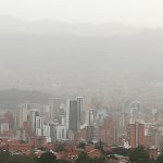 La arena del Sahara en Medellín durará otros tres días
