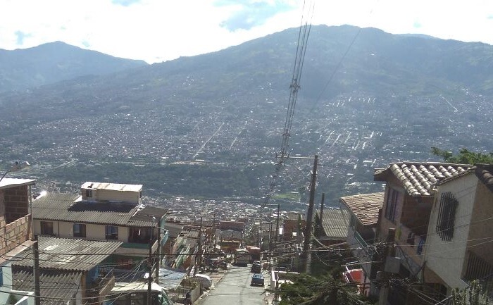 En El Popular de Medellín se negaron a dar sus datos para manejo del COVID-19