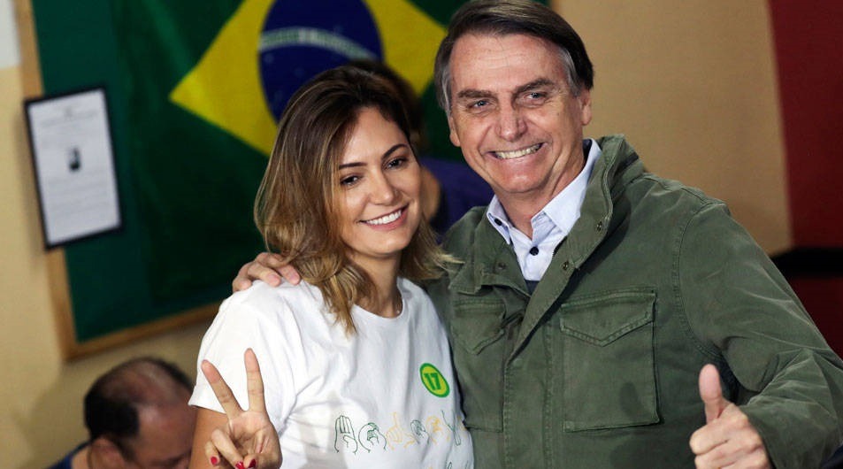 Michelle de Paula Firmo, esposa de Bolsonaro, da positivo para coronavirus