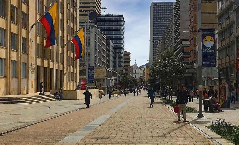 TransMilenio NO VA por la Carrera Séptima de Bogotá, es un HECHO