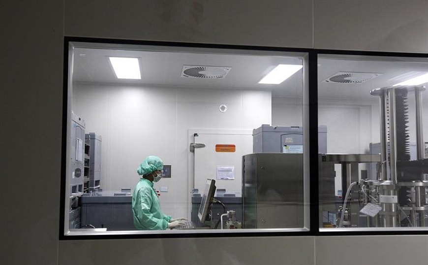 La primera vacuna rusa contra el Covid-19 se sacaría antes de octubre