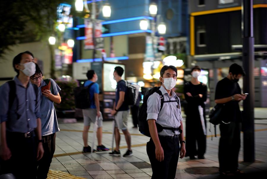 Japón encuentra tropiezos para superar la pandemia de coronavirus