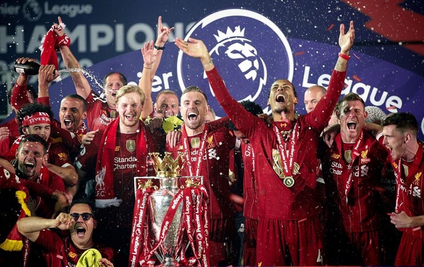 Liverpool levanta su primera Premier League en 30 años