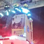 En esta noche lluviosa, hombre se quería suicidar en la calle San Juan en Medellín