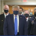 Donald Trump usó tapabocas