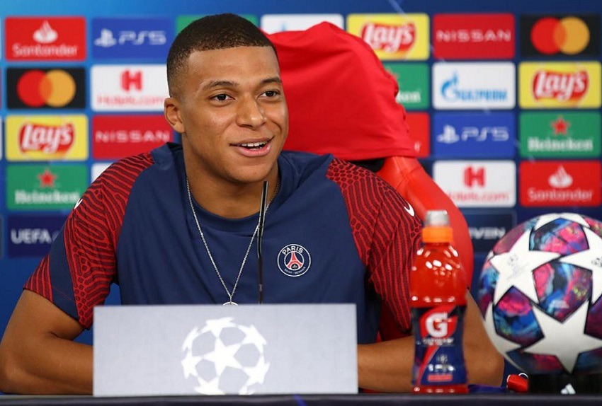 Mbappé: “Quiero hacer historia para mi país”