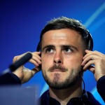 Pjanic perdió el olfato y el gusto por la Covid-19, pero se siente "bien"