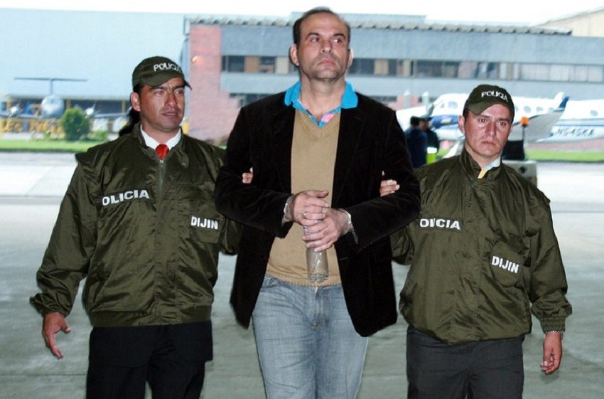 Víctimas del exparamilitar Salvatore Mancuso piden que sea extraditado a Colombia