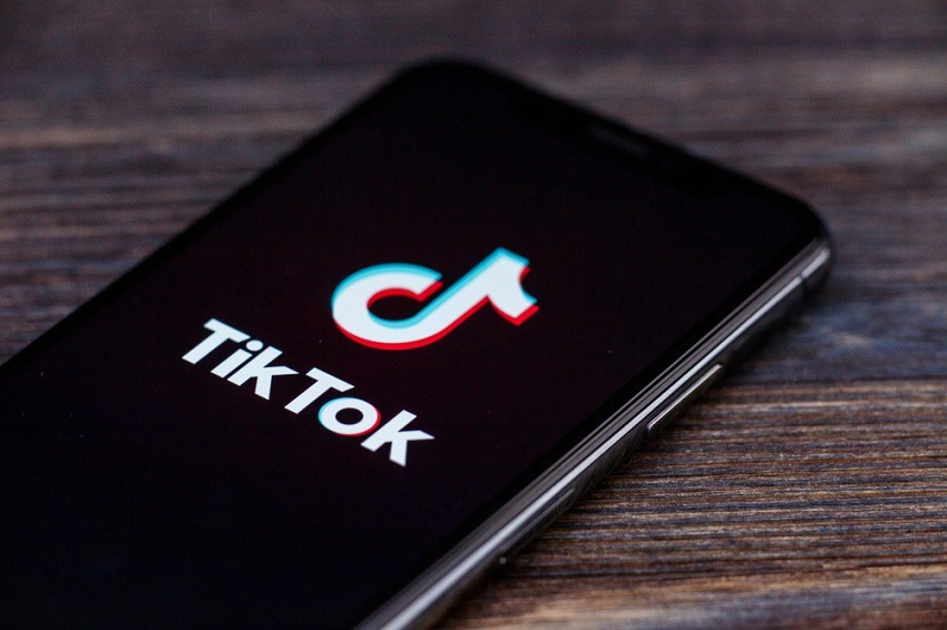 TikTok ‘burla’ a Android, Uber en problemas y otros clics tecnológicos