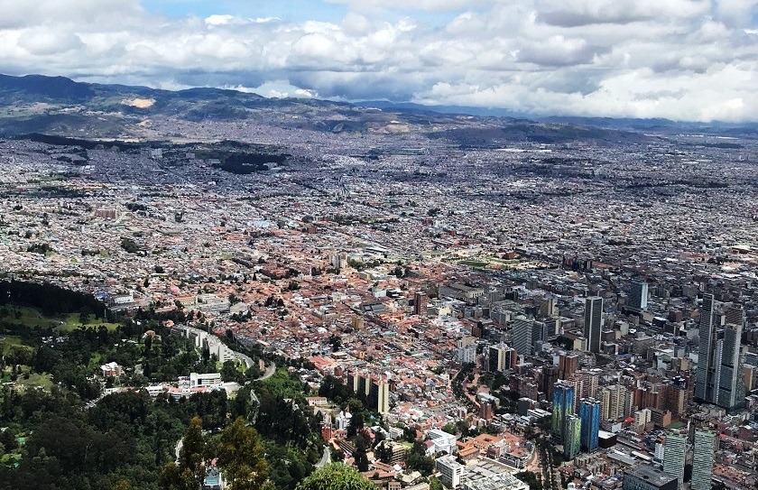 Bogotá cumple 482 años y se celebra en las redes sociales evocando a Monserrate
