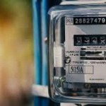 Parece que se salvan los de las fiestas en Medellín, es ilegal quitarles la luz o el agua