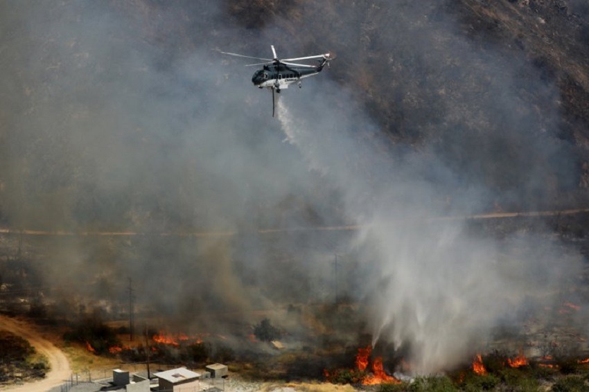 El incendio forestal cerca de Los Ángeles avanza y quema 11.300 hectáreas