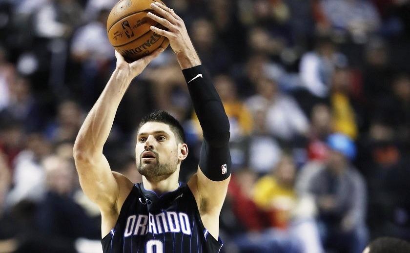 Magic de Orlando ganaron este martes por 122-110 a los Bucks de Milwaukee en el partido inaugural de la eliminatoria de primera ronda de playoffs de la Conferencia Este.