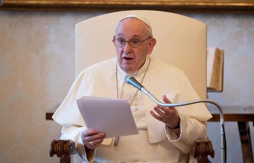 El papa Francisco invita a cambiar: "A veces miramos a los demás como objetos de usar y tirar”