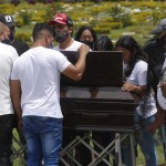 La ley del silencio que impera en Colombia ahonda la tragedia de las víctimas de masacres