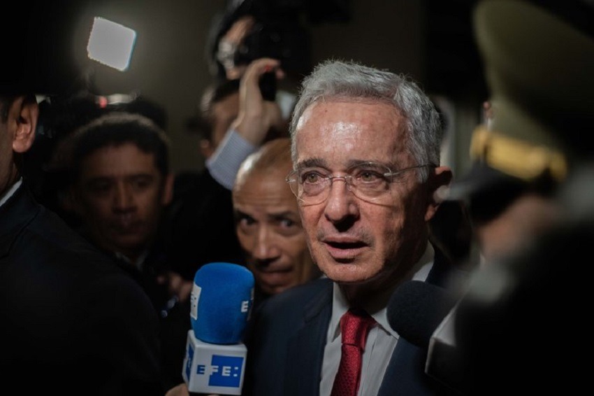 La Corte Suprema de Justicia remite el caso de Uribe a la Fiscalía colombiana