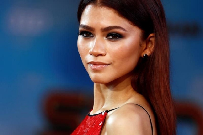 Zendaya negocia encarnar a la leyenda del “rock” Ronnie Spector