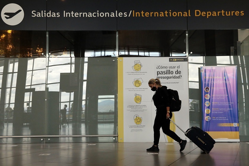 Niños abandonados en el aeropuerto de Bogotá: ¿Qué está pasando?