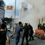 Destrozos y protestas cerca a edificios de la Policía en Bogotá y Medellín por muerte de Javier Ordóñez
