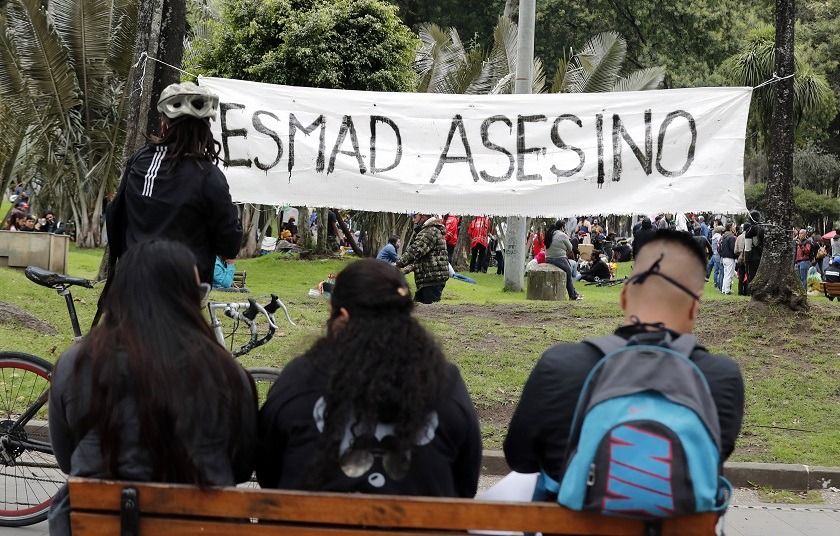 Los colombianos comienzan protestas a la sombra de las manifestaciones violentas