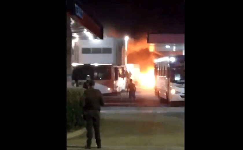 Gran pérdida para Trasalianco: se le quemaron los buses en parqueadero de Malambo