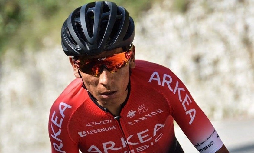 En pleno Tour de Francia la policía francesa se le metió al cuarto a Nairo Quintana