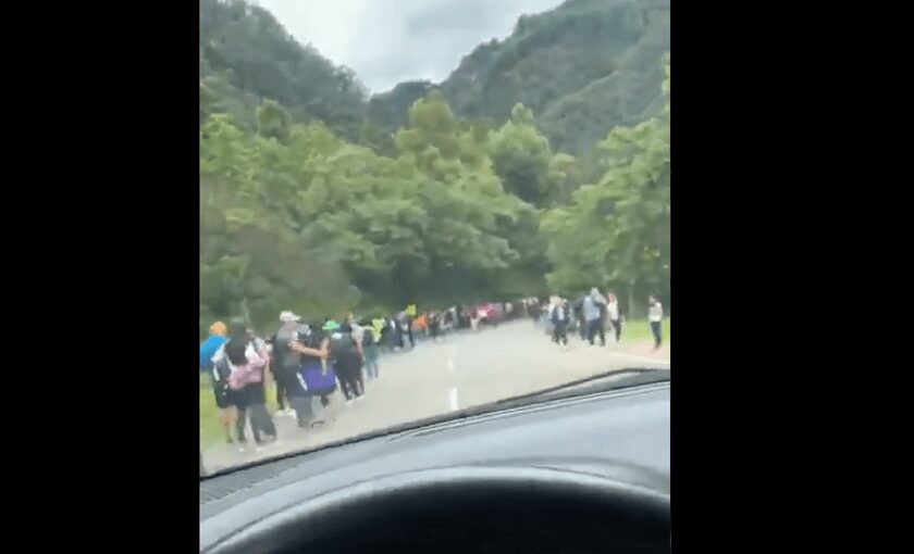 La filota que se armó para subir al cerro de Monserrate este domingo