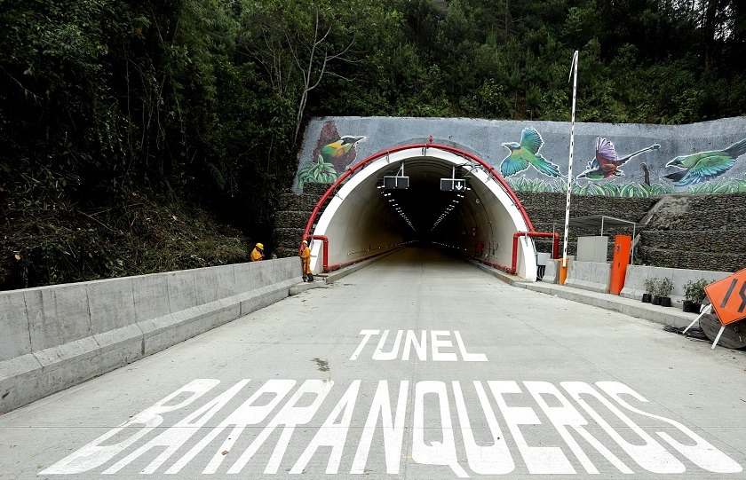 Momento histórico para Colombia: El Túnel de la Línea entra en operación