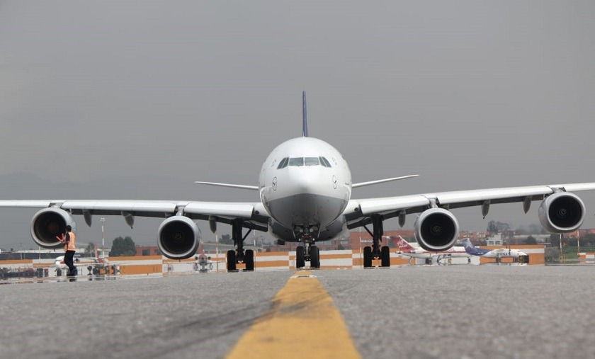 El viaje de egresados que llegó de Cancún a Buenos Aires con 44 positivos COVID Nueva cepa del coronavirus hace que varios países europeos suspendan vuelos con el Reino Unido: Los vuelos internacionales se reactivarán en Colombia a partir del 21 de septiembre