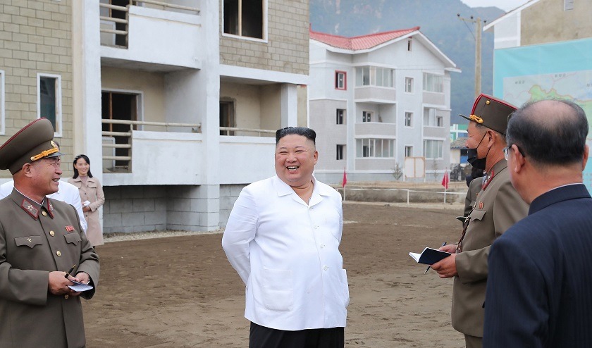 Kim Jong-un desea a Trump que se recupere "lo antes posible" de la COVID-19