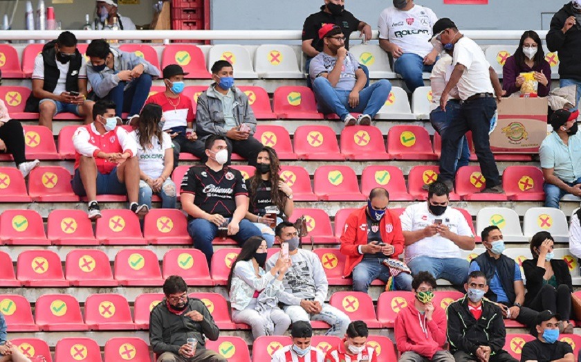 Necaxa vs Xolos: primer partido del fútbol mexicano con aficionados en 7 meses