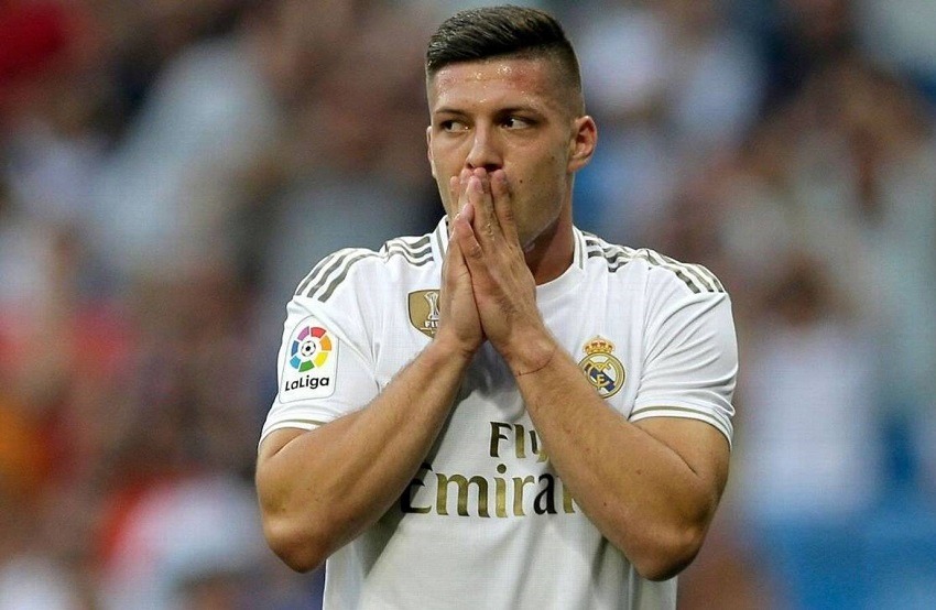 Luka Jovic se enfrenta a una pena de hasta 6 meses de cárcel por incumplir la cuarentena