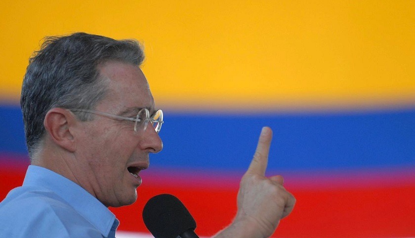 Fiscalía de Colombia solicita que investigación en contra de Álvaro Uribe precluya El caso de Uribe seguirá por la Ley 906 ratifica la Corte Suprema de Colombia
