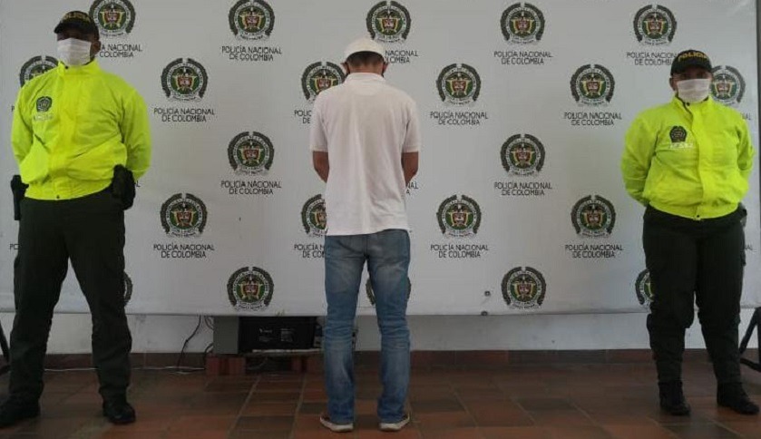Carlos Andrés Santoval habría asesinado a su exnovia Paula Natalia Fernández Montoya