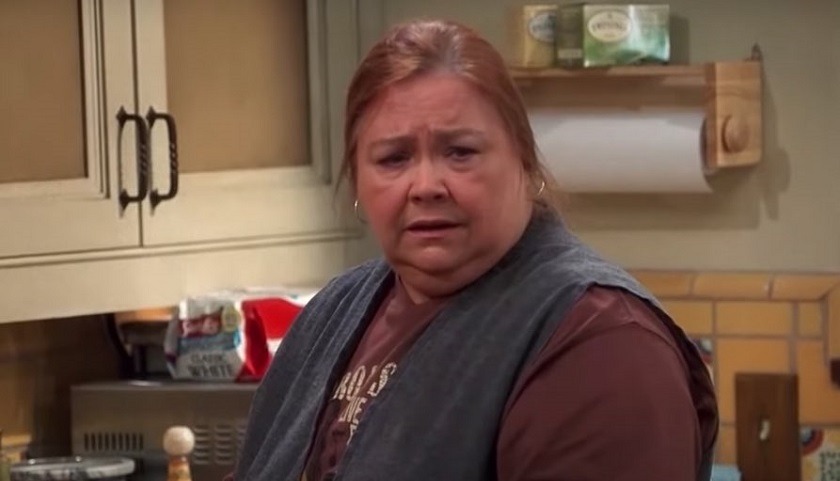 Murió Conchata Ferrell, Berta en la serie 'Two and a Half Men'