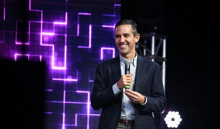 Nubank, el banco digital más grande del mundo empieza operaciones en Colombia