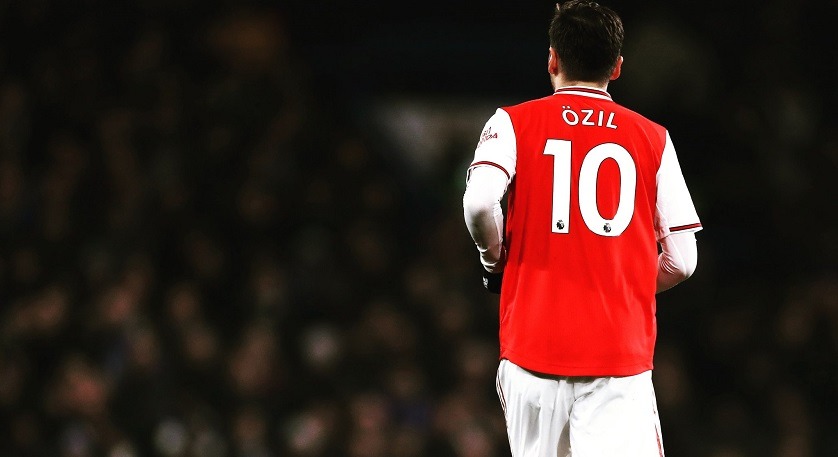 "Estoy muy decepcionado", se quiebra la relación entre Özil y el Arsenal