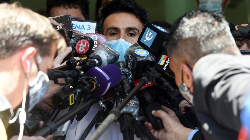 Leopoldo Luque es imputado y su casa requisada en caso por la muerte de Maradona