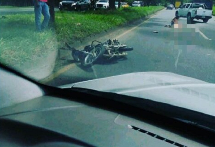 Brutal accidente en el retorno de Galicia en la vía Cerritos- Pereira