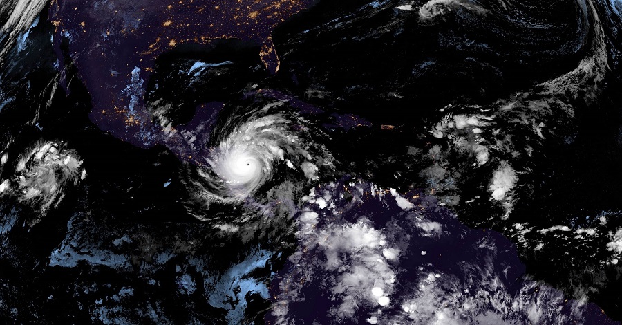 El huracán Iota pierde fuerza y se convierte en tormenta tropical