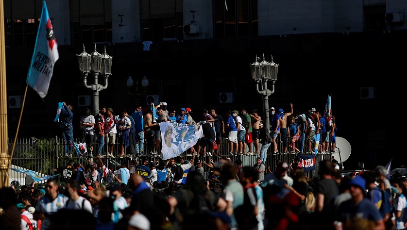 "Riesgo epidemiológico" en Buenos Aires tras el velatorio de Diego Maradona